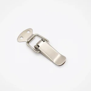 The 131-0 metal toggle latch on a white background.