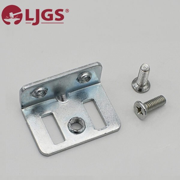 AE (26) L-bracket made of stainless steel 304, featuring two slots and a circular hole, includes two screws against a light background.