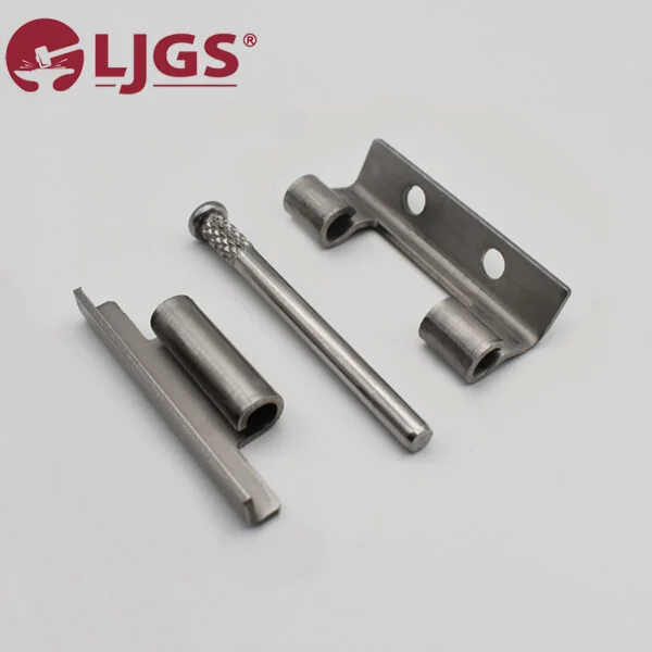 A set of four 新型带孔基业箱铰链 (8) stainless steel components on a white background with an LJGS logo in the corner.