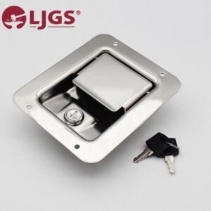 The MS866-2 rectangular metal latch features a retractable handle and a keyhole, accompanied by two keys.