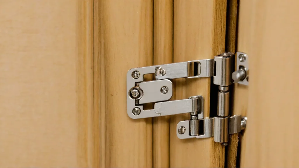 Doors with hinges Doors with hinges